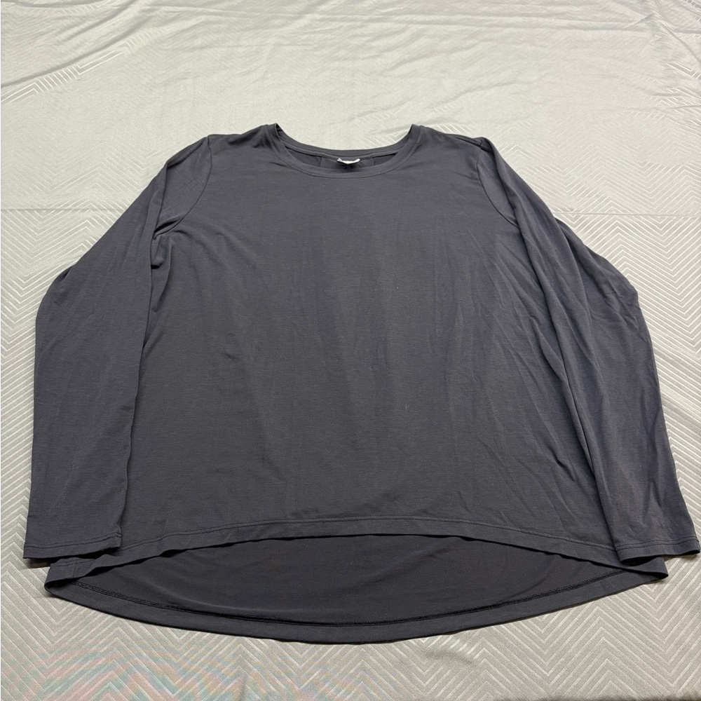 Athleta Women’s Crew Neck Lightweight Long Sleeve Top Black Size M